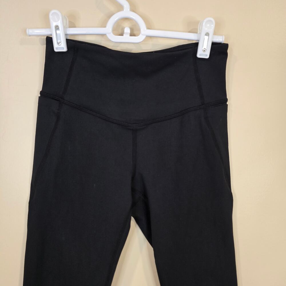 Women's Zella Black Crop Athletic Athleisure Leggings | Size XS Petite - Picture 3 of 9